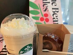 -星巴克(西藏路店)