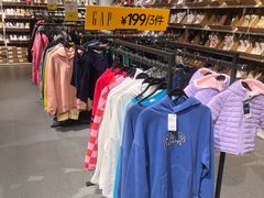 -唯品会(北京国瑞城店)
