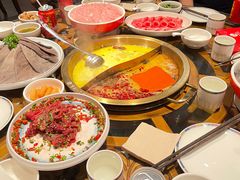 -小天鹅火锅·一线江景洪鼎旗舰店(洪崖洞店)