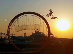 -泰达航母主题公园