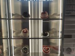 -DQ·蛋糕·冰淇淋(河东万达店)