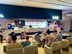 -涨巢·潮玩水疗局