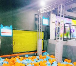 -蹦贝运动中心·蹦床·攀岩·闯关(龙岗店)