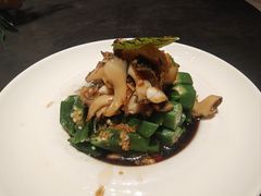 -鸽子侯·家宴·平价海鲜(市图书馆店)