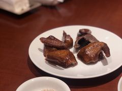 红烧乳鸽-杭州JW万豪酒店-万豪中餐厅