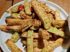 -95号酱骨·一块豆腐(展春园西路店)
