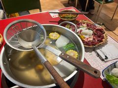 牛骨清汤锅底-潮汕·草根牛肉档(上海荟聚城市集市店)