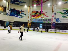 -冠军冰场CHAMPION RINK(百联又一城店)