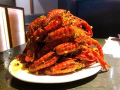 剥好的龙虾壳-虾胡闹·澳洲小龙虾·烧烤(福田鲨鱼店)