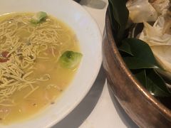 -桂满陇·蟹黄小笼汤包(巴黎春天浦建店)