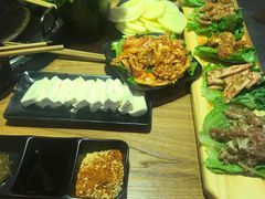 -赞酱川式烤肉(蜀都万达店)