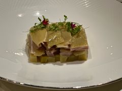 榨菜脆皮咸鸡-皇朝会.经典传统粤菜(外滩店)