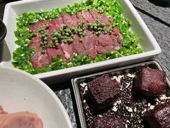 -三出山火锅(南京万象天地店)