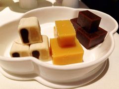 -四季民福烤鸭店(外滩外白渡桥店)