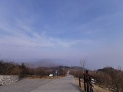 -鬼笑石后山停车场