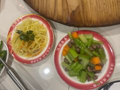 -江湖水乡铁锅炖魚(周庄嘉园店)