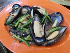 姜葱炒青口-贞姨美食·老字号海鲜大排档