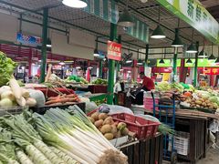 -大星发农发地农副产品批发市场-停车场