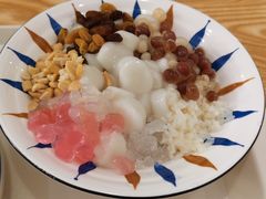 冰汤圆-正南齐北·老街糯米团(洪崖洞店)