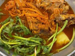 -喇喇排骨火锅·传统韩式脊骨汤(望京西园总店)