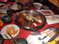 -谭鸭血老火锅(万象九宜城店)