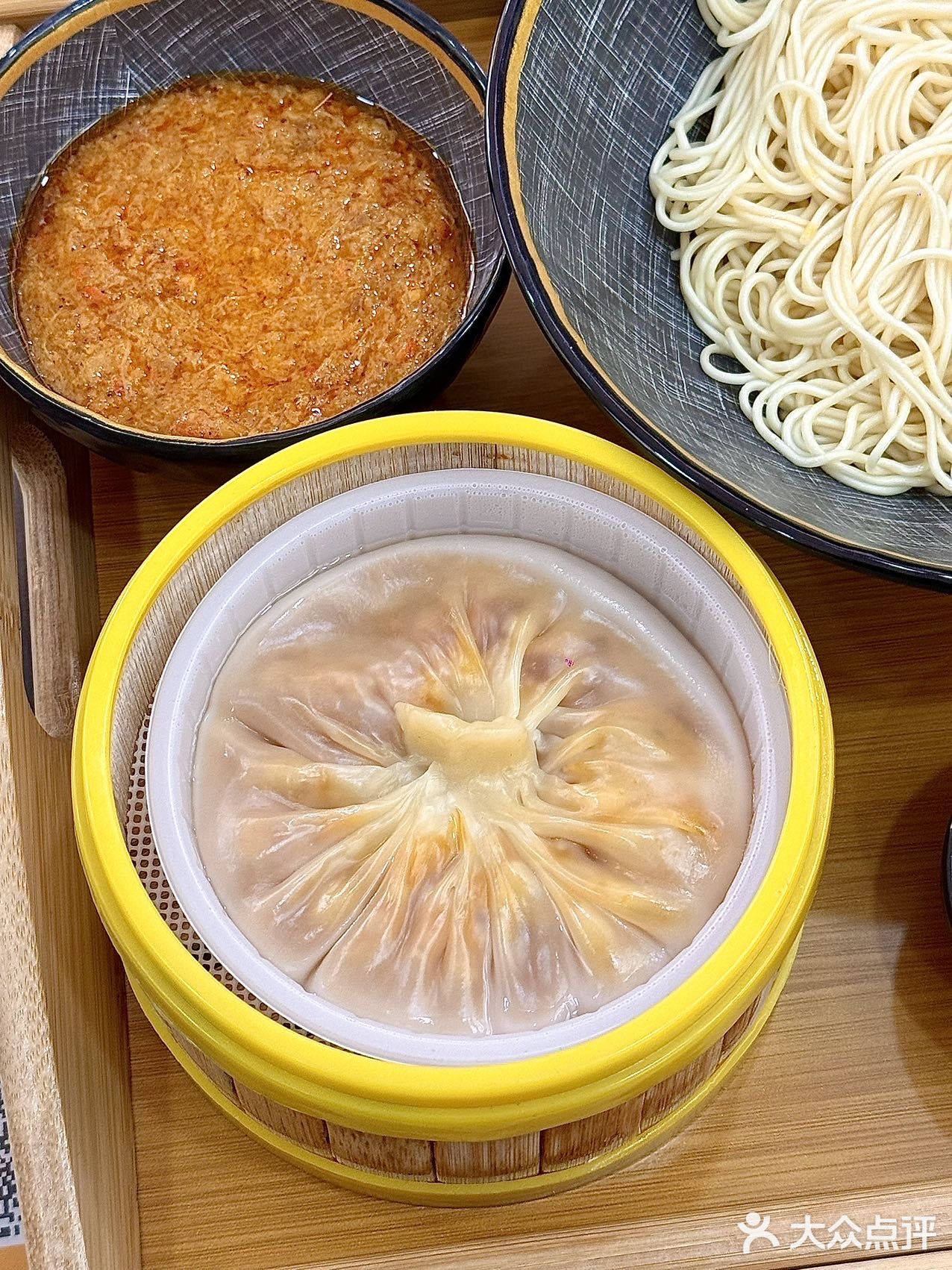 在北京！吃到念念不忘的蟹黄拌面🍜