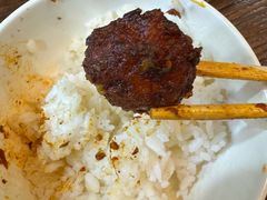 -愉肴麻辣香锅(中山路店)