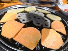 -唯成•韩国炭火烤肉 유성고기