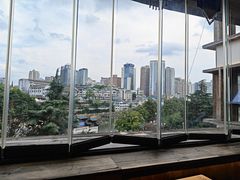 -包整·丝娃娃(甲秀楼景观店)