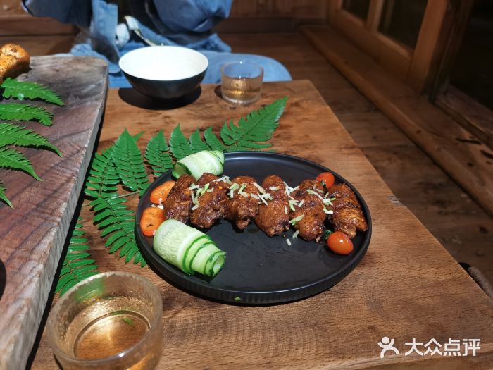 回到森林计划香烤鸡翅图片