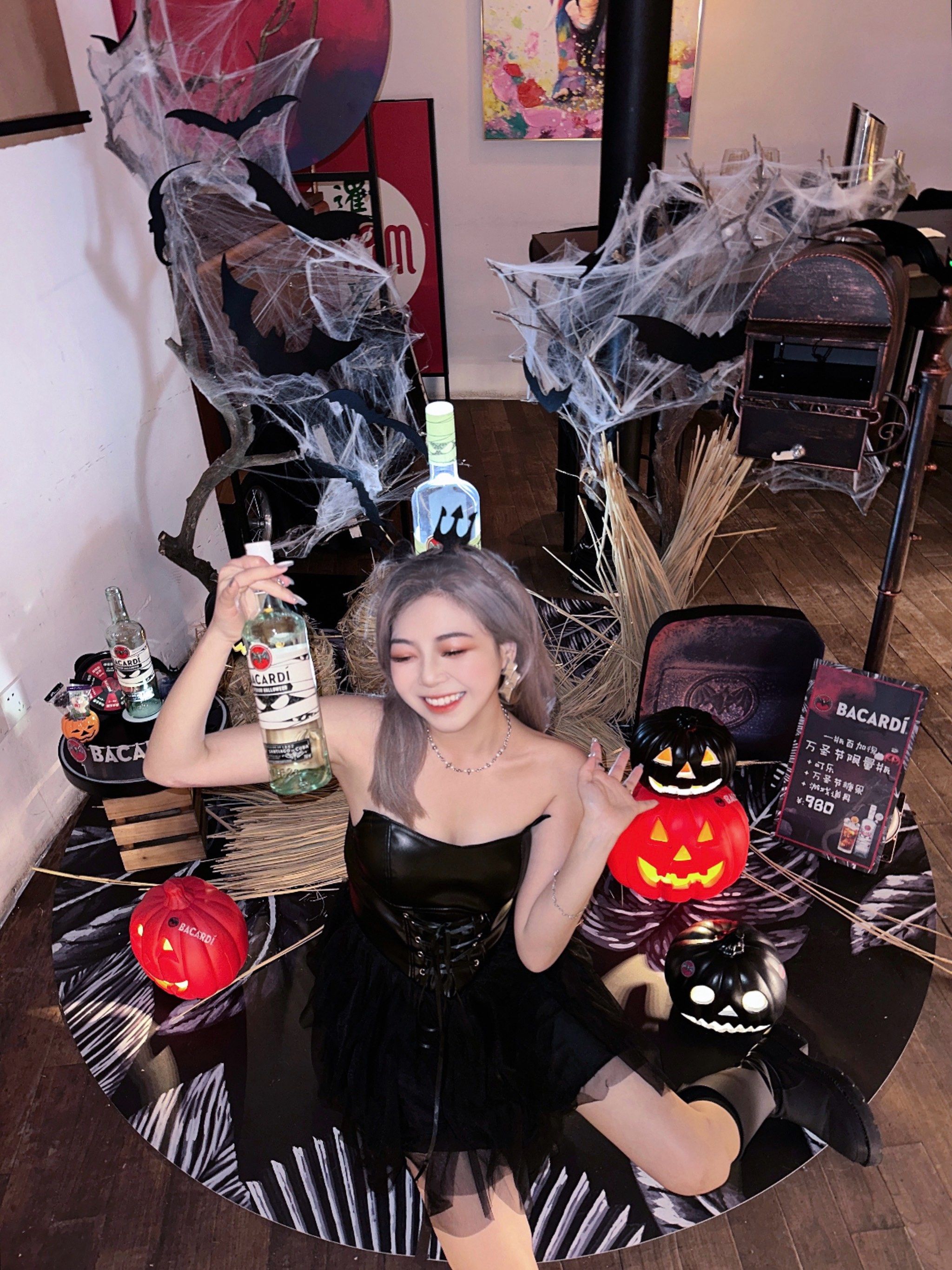 漂亮的不是酒 是我?酒鬼小恶魔上线?