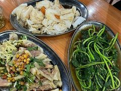 -无名牌猪脚店