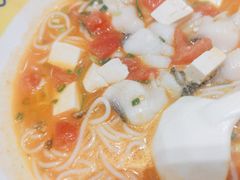 -粉小主·贵州酸汤牛肉粉(南京仙林金鹰店)