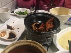 -新大咀港式茶餐厅(宝山万达店)