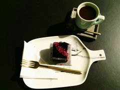 -UNI UNI(环亚凯瑟琳店)