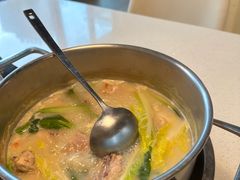 -煲王粤菜餐厅(中侨中心店)