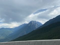 -丽江虎跳峡景区-售票处