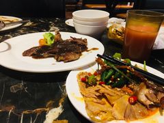 -吉布鲁牛排海鲜自助(龙湖北城天街购物广场店)