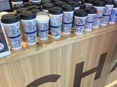 -霸王茶姬(上海静安大悦城店)