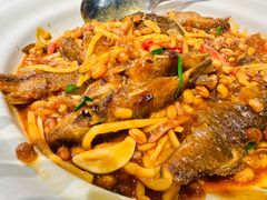 黄豆酸竹笋焖禾花鱼-甘家界牌柠檬鸭(青山店)