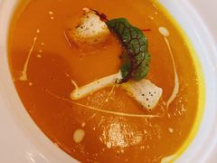 南瓜汤-Golden Lily河内巴黎法越料理餐厅(建国西路店)