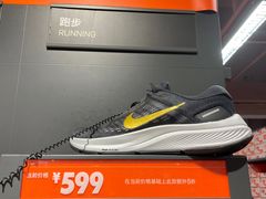 -NIKE上海青浦优选体验店