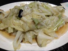 手撕包菜-舌尖上的食缘花园主题餐厅