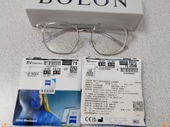 -天空之镜眼镜店蔡司依视路配镜授权零售店(望京颐堤港店)