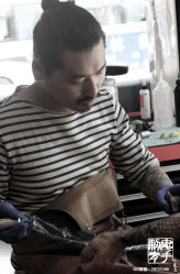 -鬼手纹身小鬼店