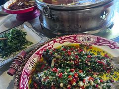 -牟记江湖特色重庆菜鱼蛋青蛙黄鳝海参(巴南区鱼洞鲁能店)