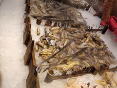 -蒙肥羊·酸汤潮牛·鲜牛肉火锅烤肉自助(岗顶店)