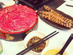 -鲜入围煮花胶鸡海鲜火锅