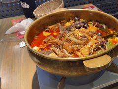 -毛肚向右·川渝毛肚王(经开永旺店)