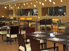 大堂-新地酒店-湖畔自助餐厅